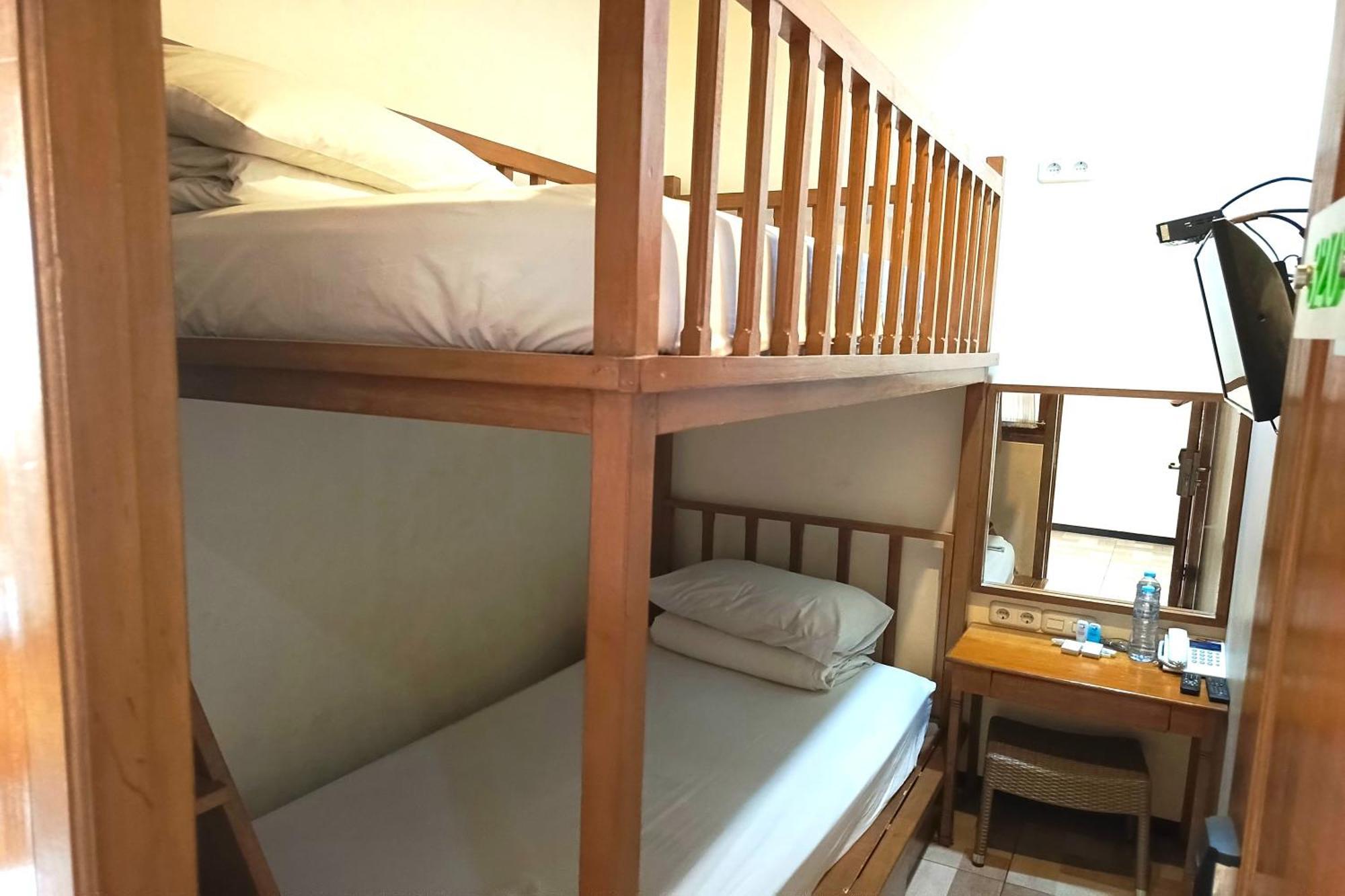 مالانغ Java Capsule Hotel المظهر الخارجي الصورة